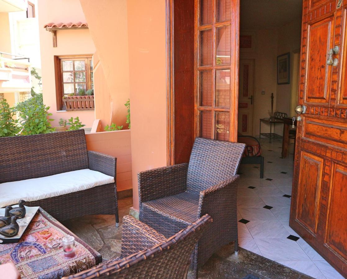 Villa Eleni Seaside Apartments Платаньяс Экстерьер фото