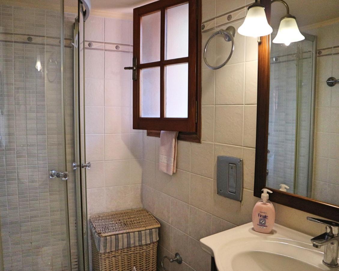 Villa Eleni Seaside Apartments Платаньяс Экстерьер фото