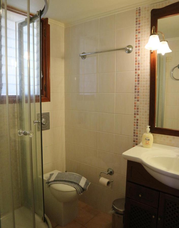 Villa Eleni Seaside Apartments Платаньяс Экстерьер фото